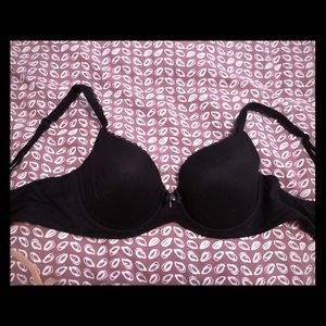 Body by Victoria’s Secret Bra